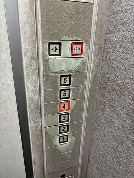 エレベータ