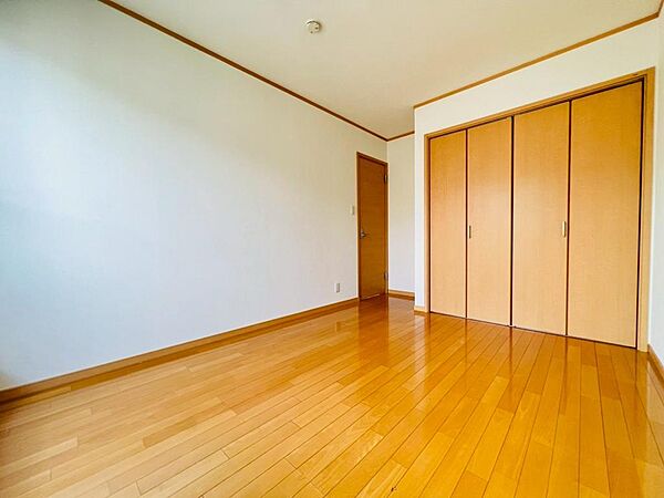 洋室を拡大表示