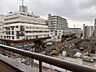 バルコニー：買物に便利な住環境です