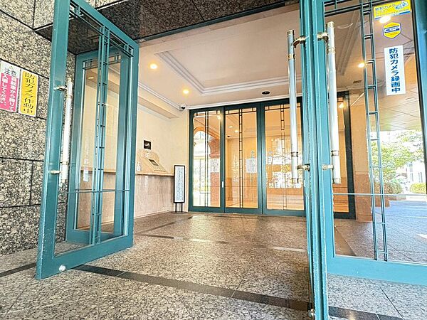 エントランスを拡大表示