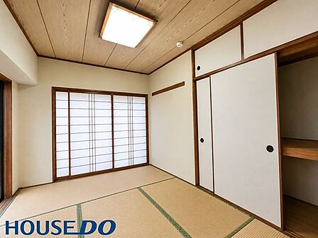 【AI加工で家具削除しています。】