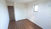 6帖の洋室は子供部屋に最適♪