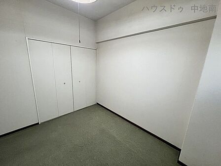 4.7帖の洋室は書斎や趣味部屋にぴったり♪