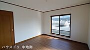 子供部屋や書斎としても使用できる洋室♪