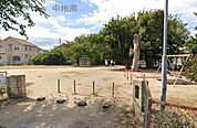 汐入川公園 270m