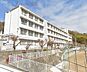周辺：谷外小学校 300m