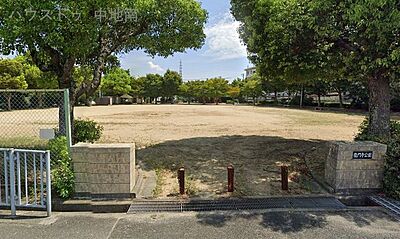 周辺：龍門寺公園 680m