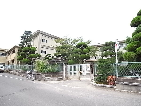 画像21:奈良市立平城小学校（2499m）