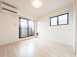 ジックス石原 B 2階3LDKのリビング/ダイニング