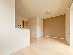 グランディール III 1階1LDKのリビング/ダイニング