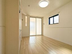 ル・グラン太田 I 1階1LDKのリビング/ダイニング