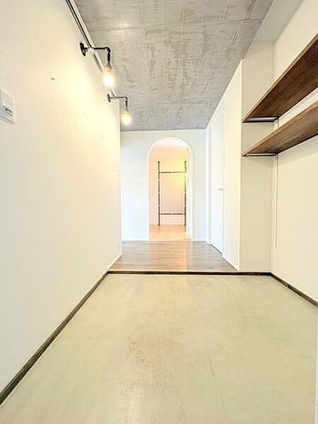 玄関を拡大表示