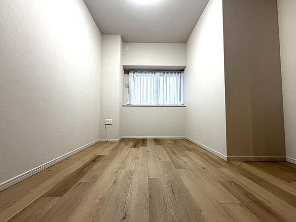 寝室を拡大表示