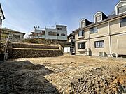 日当たり＆風通しがいい立地。敷地裏側にガーデニングコーナーを作り、ゆったりした空間を演出する事も出来ます。