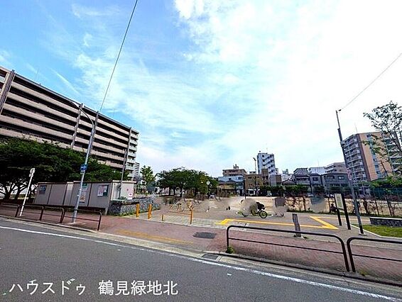 前面道路含む現...