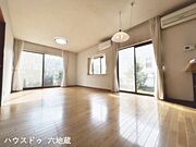 穏やかな日差しが明るく演出いたします！