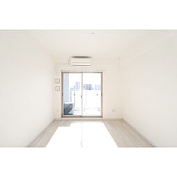 アドバンス天王寺南パキラ 1001 10階1Kのリビング/ダイニング