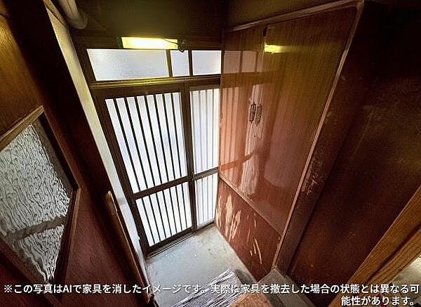玄関を拡大表示