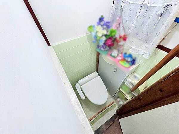 トイレを拡大表示