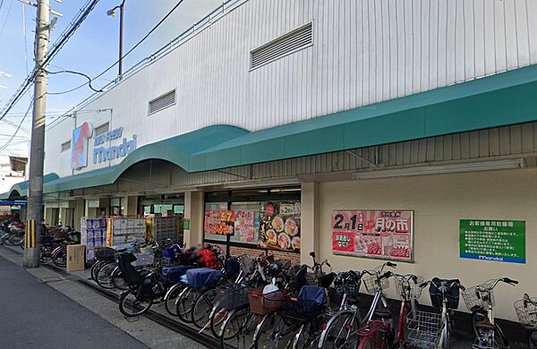 周辺を拡大表示