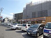 セブンイレブン船橋海神町南店 238m