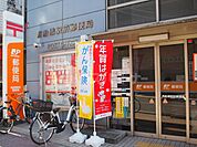 西船橋駅前郵便局 徒歩11分。 810m