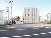 船橋市立/葛飾中学校 徒歩8分。 590m