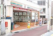 セブン‐イレブン/市川八幡2丁目店 徒歩5分。 330m