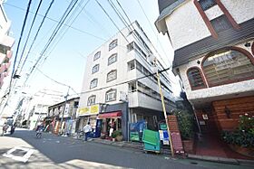 千葉県市川市南八幡３丁目（賃貸マンション1K・3階・26.01㎡） その1