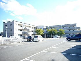 岡山県岡山市中区高島新屋敷（賃貸マンション1K・1階・24.99㎡） その1