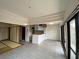 ふぁみ〜ゆ中島田 7階3LDKのリビング/ダイニング