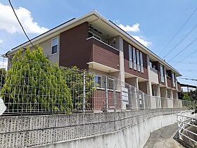 岡山県岡山市中区平井1丁目（賃貸アパート2LDK・2階・57.26㎡） その1