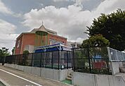 幼稚園・保育園「内山下幼稚園まで448ｍ」