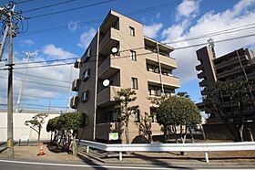 岡山県岡山市北区国体町（賃貸マンション1K・4階・27.95㎡） その1