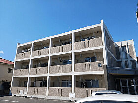 岡山県岡山市北区七日市西町（賃貸マンション1LDK・1階・42.06㎡） その1