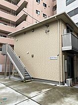 神奈川県横浜市南区真金町1丁目（賃貸アパート1K・2階・24.59㎡） その1