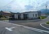 外観：平屋建＋広い敷地！！北東側。角地のため、陽当り良好