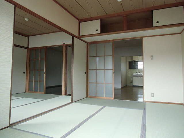 寝室