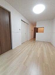 ロータス 103 1階1LDKのリビング/ダイニング