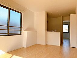 ルミエール五日市駅前 3階1LDKのリビング/ダイニング