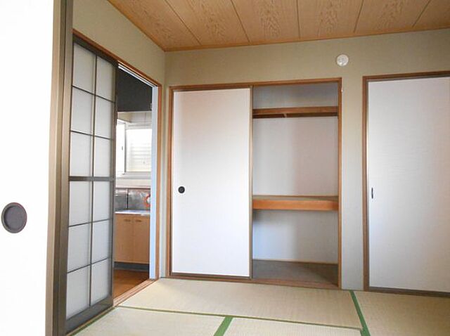 寝室