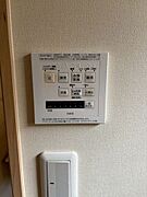 浴室暖房乾燥機付きです。ヒートショック対策にも活躍します♪