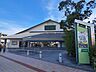 周辺：ラッキーやまと小泉店 徒歩10分。 750m