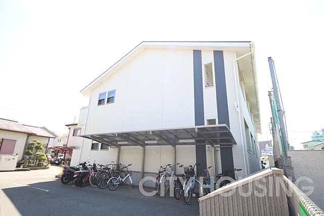 4 / 9