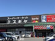 ミスギヤ　京都八幡店 2610m