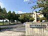 周辺：培良中学校 690m