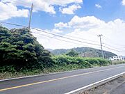 国道沿いの見晴らしの良い場所です。