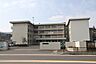 周辺：舞鶴市立城南中学校 徒歩15分。池内小学校、中筋小学校、高野小学校の地域に住んでいる生徒が通う中学校。「確かな学び　心豊かにたくましく　明るく元気なわれらの城南中学校」を教育目標としています…