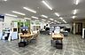 その他：店舗の内観です。スタッフ一同心よりお待ちしております。