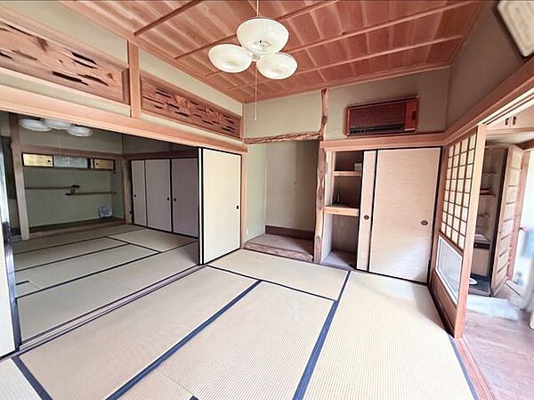 室内